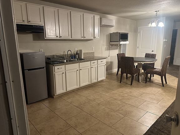 4th image of 43022 Apache Ranch Rd #B