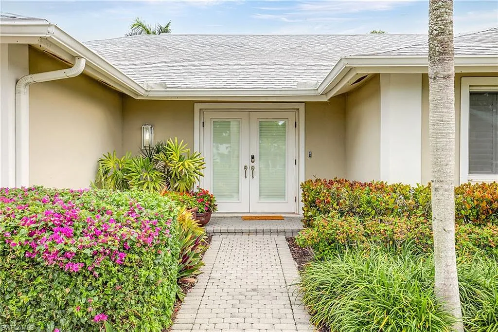 4 bed, 3.0 bath, 2693 sqft, $23,000 — Photo 4