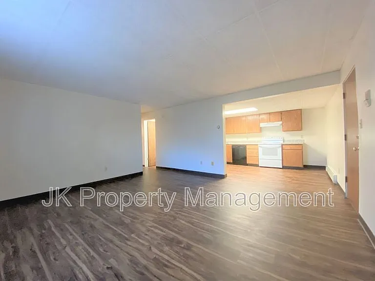 3524 11th Ave S #2 — Photo 2
