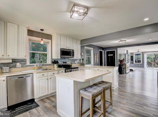 1310 Edna Rd, Pasadena, MD 21122