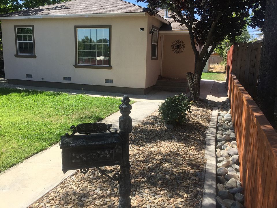1st image of 423 Tahoe Ave
