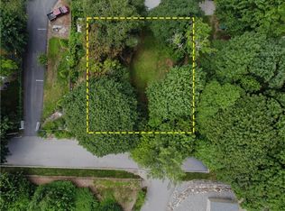 42 Vandieman Ave, Providence, RI 02909