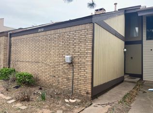 1920 Three Stars Rd, Edmond, OK 73034