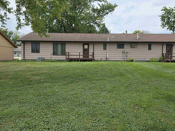 2nd image of 1013 5th Ave