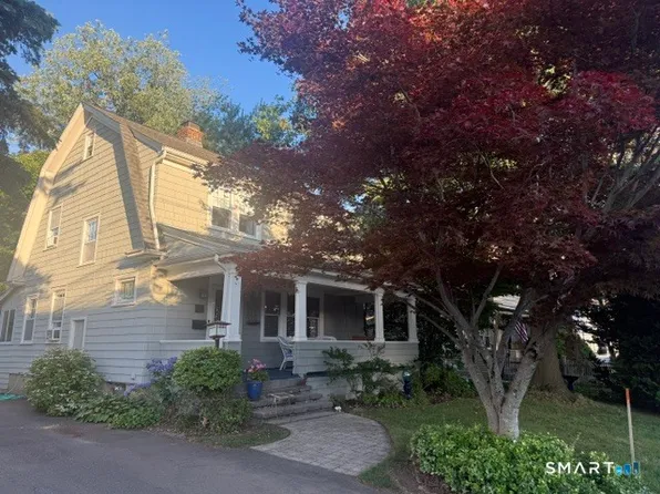 94 Lancaster Road, West Hartford, CT 06119