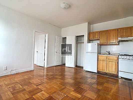 4th image of 8602 Fort Hamilton Pkwy APT 6E