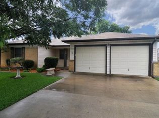 5917 Fair Wind St, Fort Worth, TX 76135
