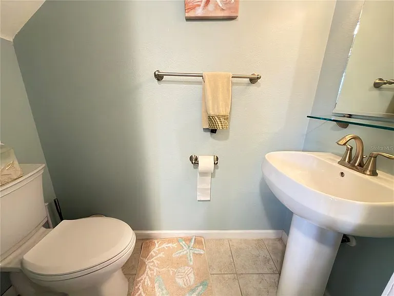 828 Padua Ln — Photo 21