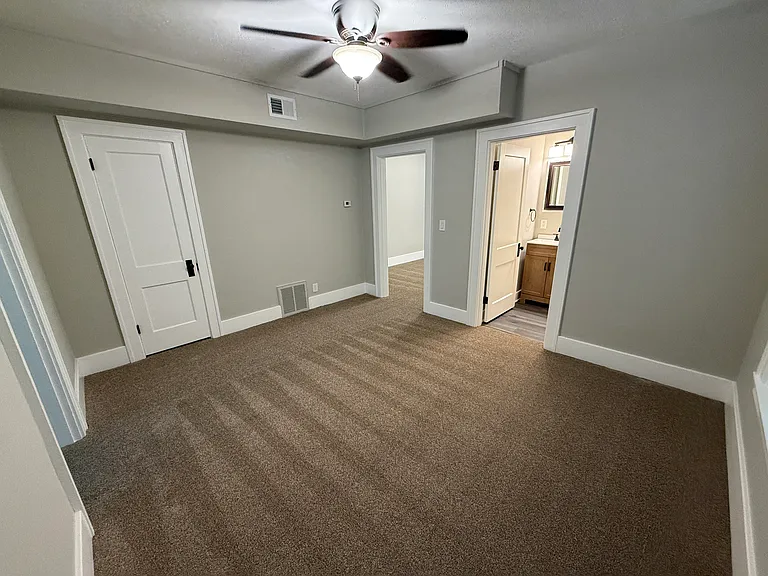 2235 S Shelby St — Photo 11