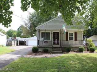 4207 Searcy Dr, Shively, KY 40216