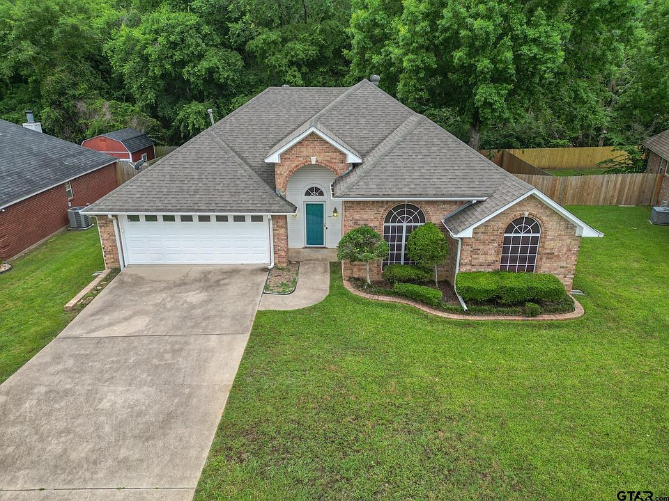 1st image of 16840 Thibodaux Dr