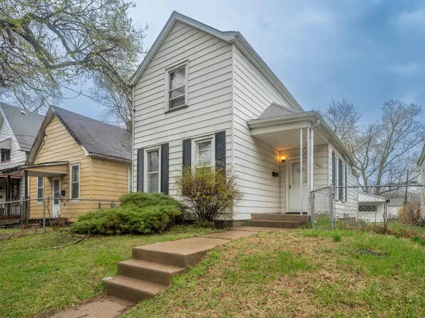 1402 S Arago St, Peoria, IL 61605