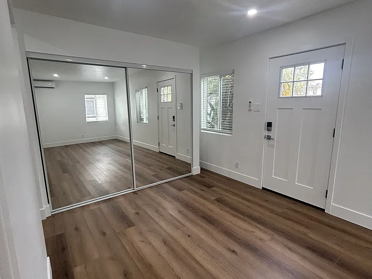 1022 Tait St #B — Photo 4