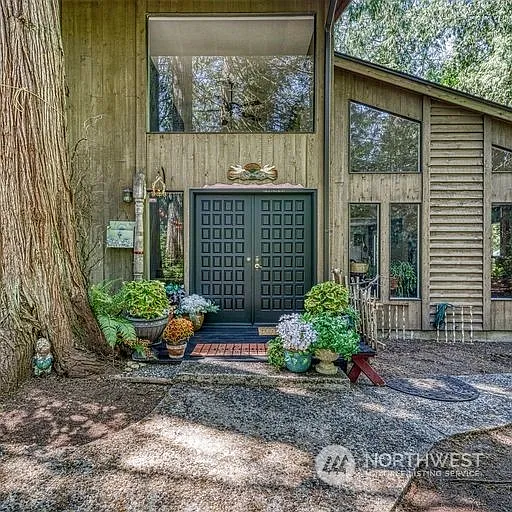 5338 View Point Drive NW photo 1
