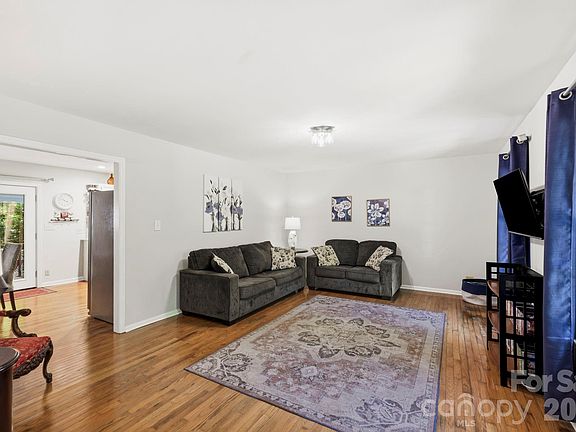 5th image of 209 Mint Way