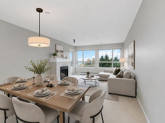 3rd image of 3110 Dayanee Springs Blvd #405