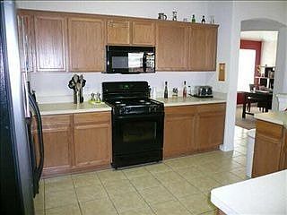 2nd image of 606 Shelton Dr