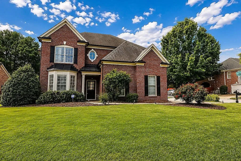 5 bed, 4.0 bath, 3038 sqft, $5,500 — Photo 1