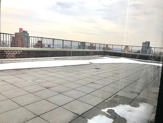 Rented by Highline Residential | media 18