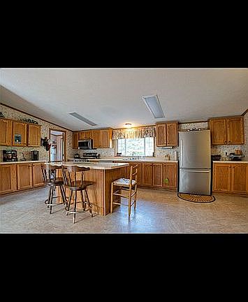 5th image of 23276 Thomas Rd