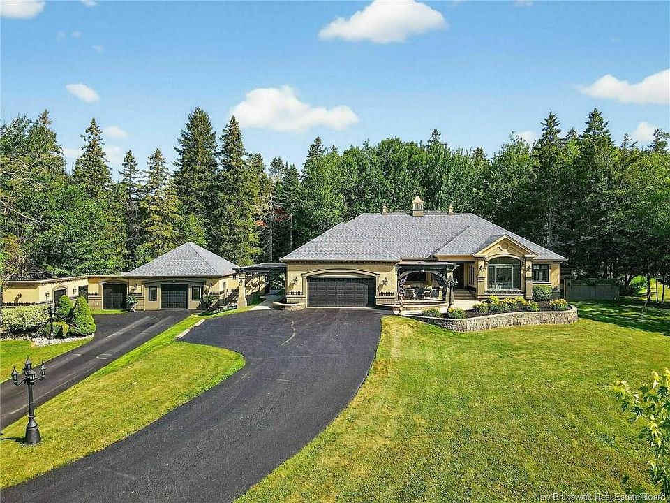 1st image of 493 Leblanc Rd