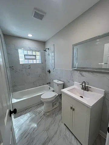 W 82nd St — Photo 17