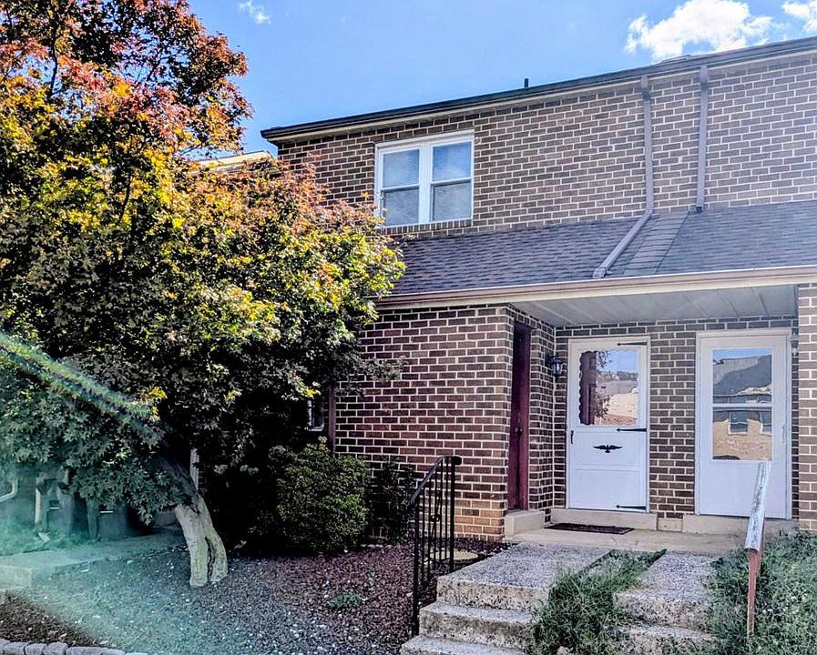 1st image of 36 Markel Rd