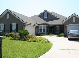 1425 Black Pine Ct, Orange Park, FL 32065