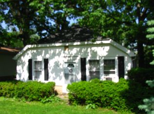 9357 S 82nd Ct, Hickory Hills, IL