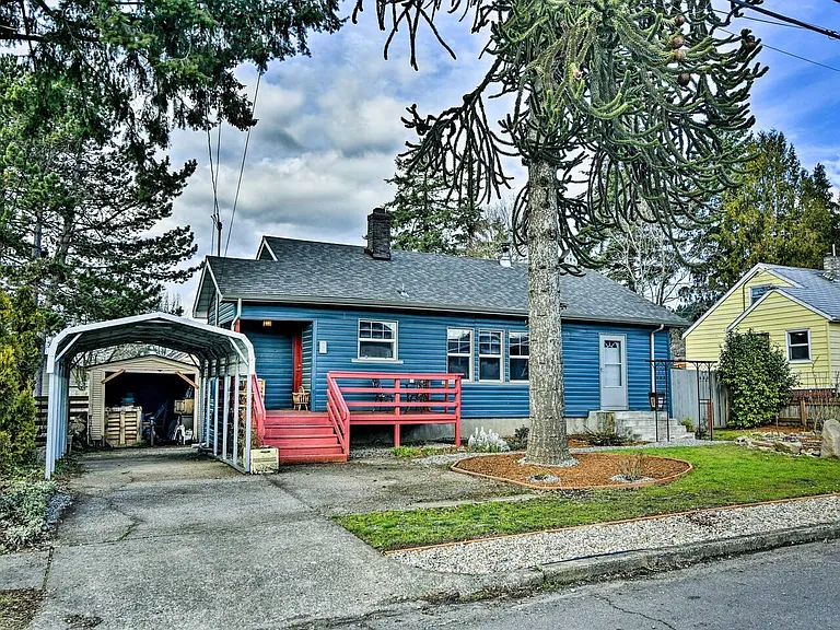 8311 NE Sacramento St — Photo 41