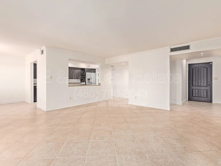 6282 E Pinchot Ave — Photo 5