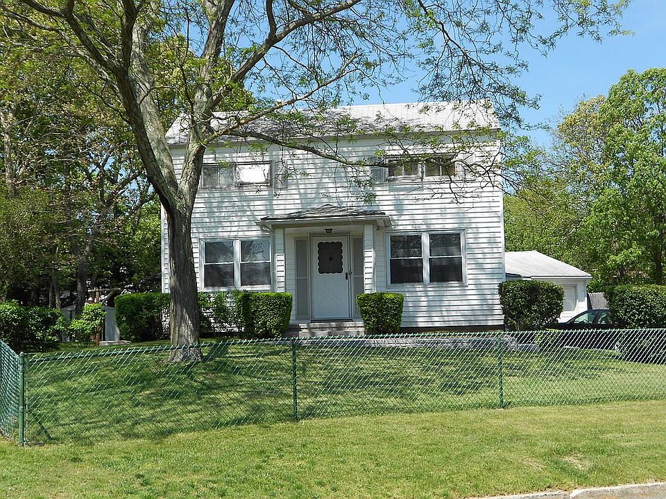 1st image of 38 Wagon Ln