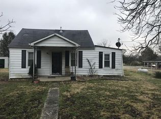 2717 Raymond Rd, Shepherdsville, KY 40165