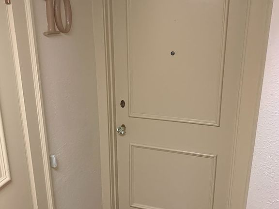 5th image of 741 Federal Ave E #10