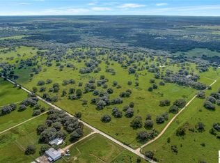 649 Jentry Rd, Inez, TX 77968