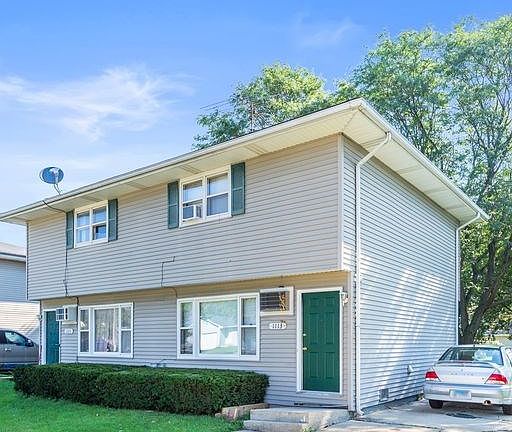 1113 Townhouse Duplex.