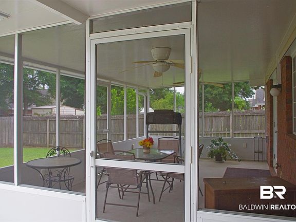 3rd image of 2623 Rosebud Dr W