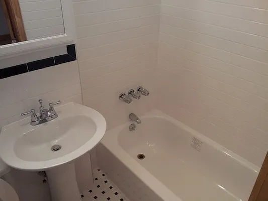 Rented by ZealEstate Group Inc | media 23