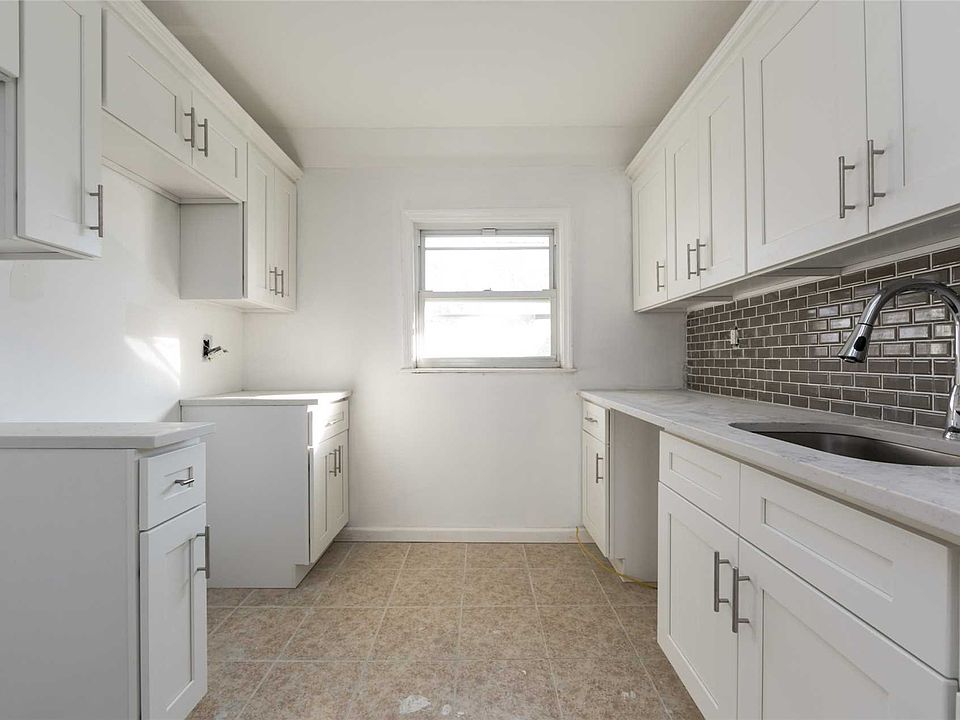 1st image of 116-52 147th St