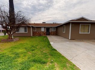 27300 Stanford Ave, Madera, CA