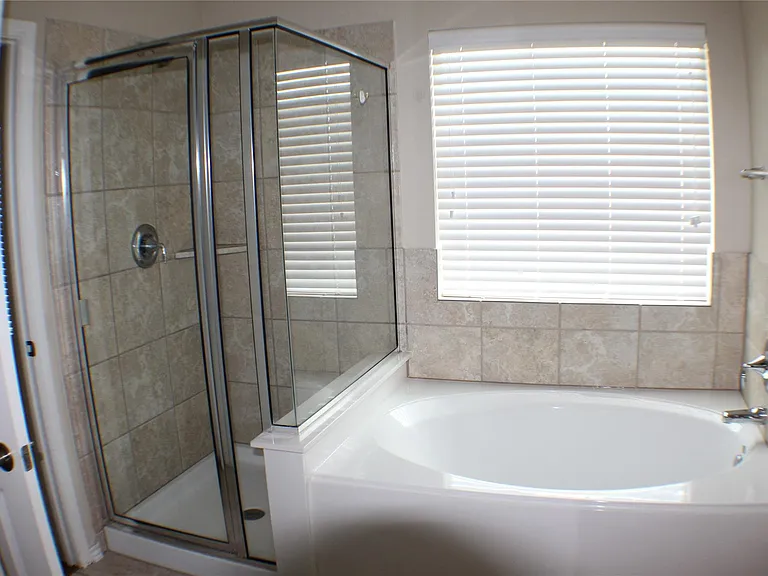 6431 Densberry Ln — Photo 34