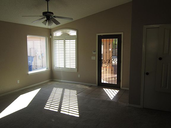 4th image of 4636 Lorenzo Ponce Dr