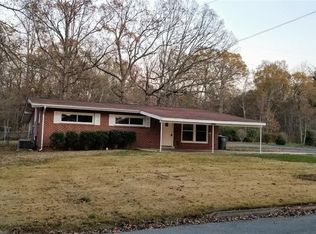 1200 Woodnell St, Greensboro, NC 27405