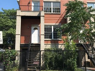 1312 W Pratt Blvd, Chicago, IL 60626