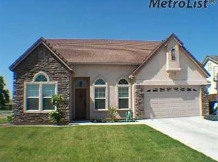 1249 Bailey Dr, Ripon, CA 95366