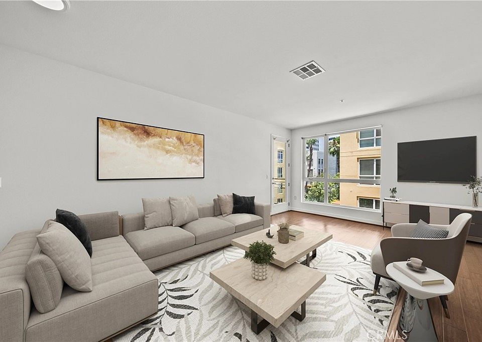 1st image of 21301 Erwin St Unit 420