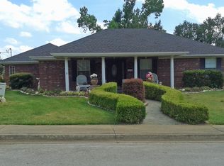 1611 McMurray Rd, Henderson, TX 75654