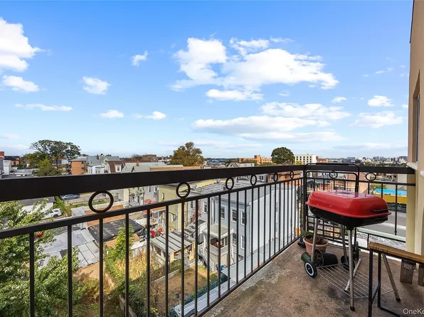 106-07 Northern Boulevard image 16 of 18