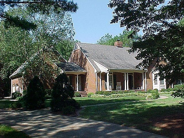 ALL BRICK RANCH