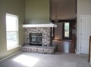 969 Cottage Creek Dr, Gardner, KS 66030